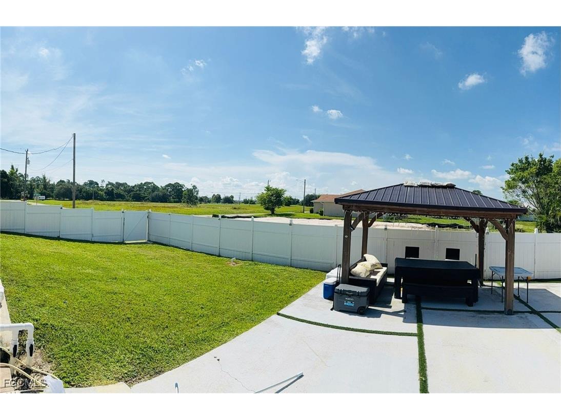 3220 NW Juanita Place Cape Coral FL 33993 2025008375 image37