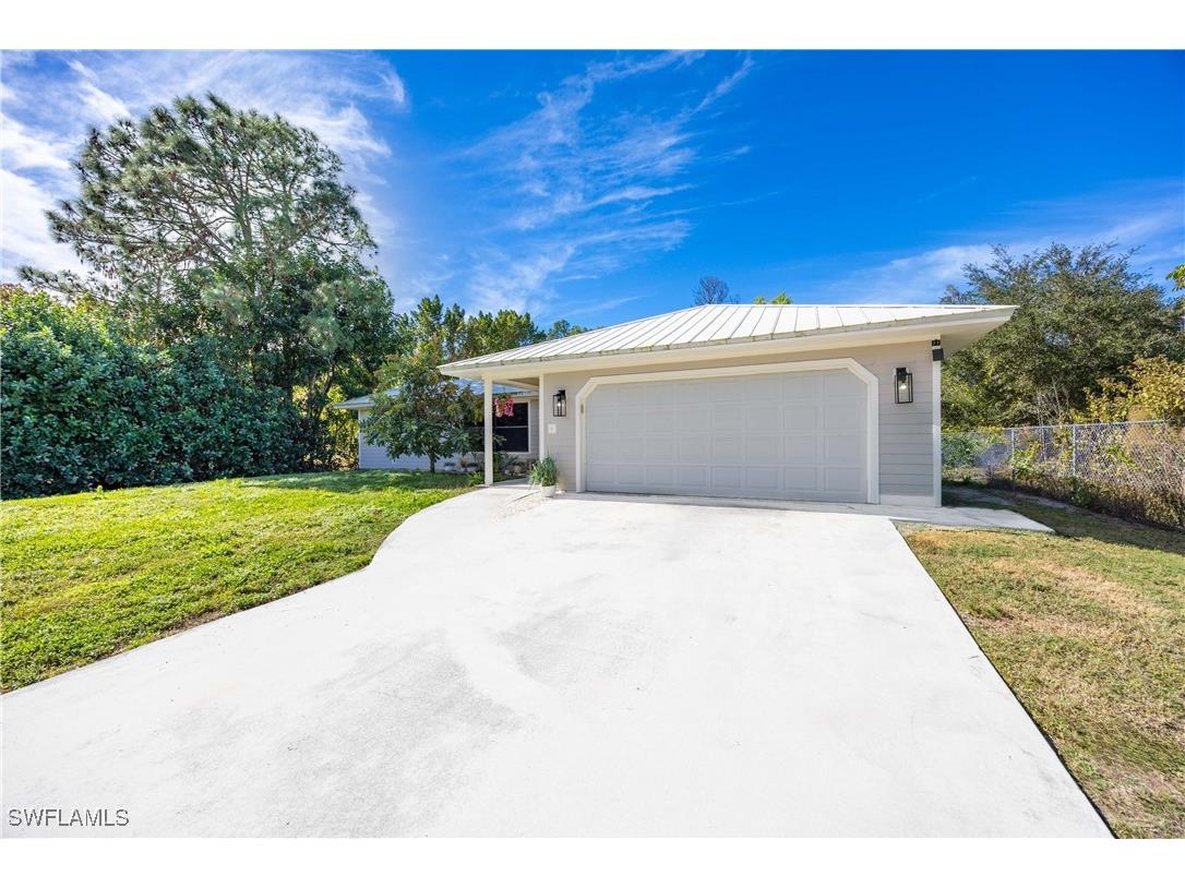 3221 68th Street SW Naples FL 34105 225033438 image32