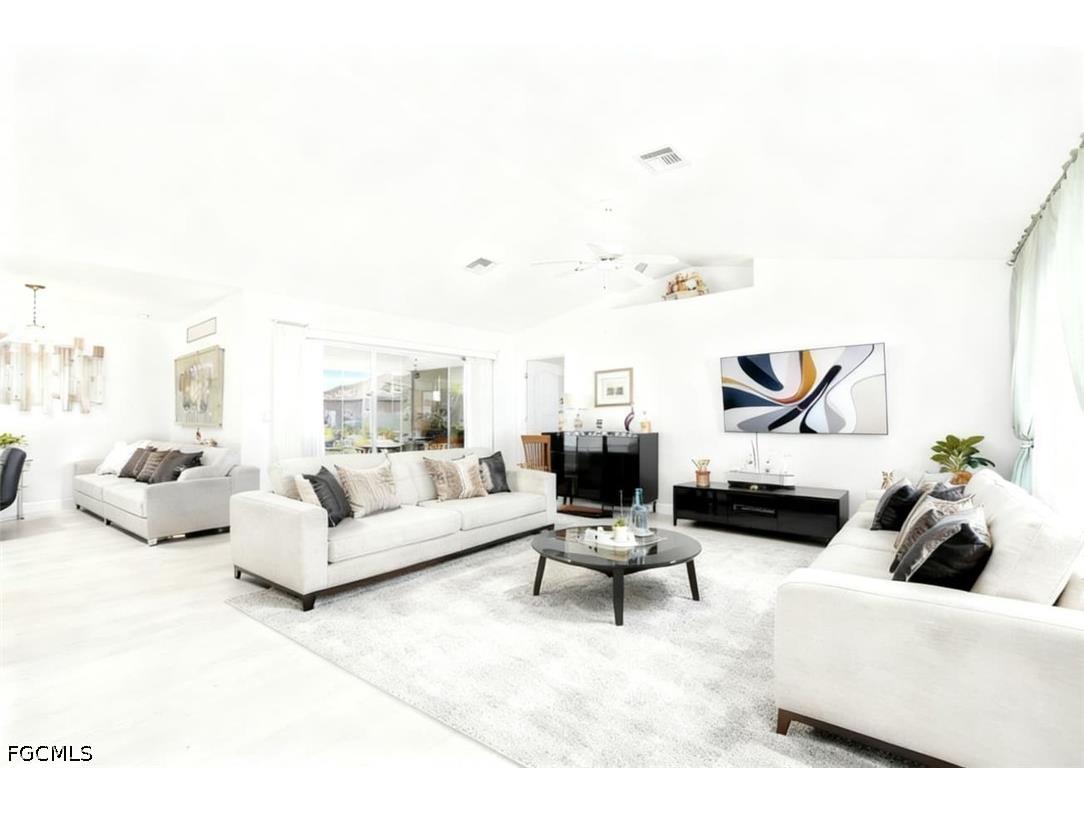 3221 NE 15th Place Cape Coral FL 33909 2026021509 image10