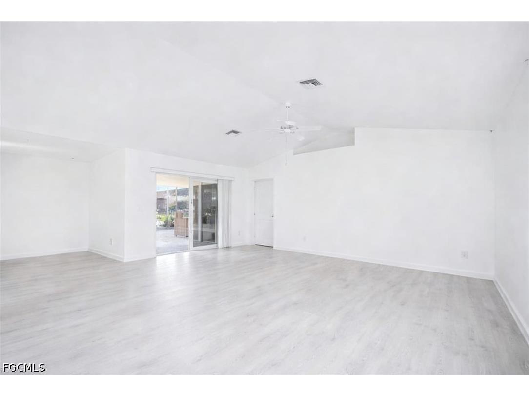 3221 NE 15th Place Cape Coral FL 33909 2026021509 image12