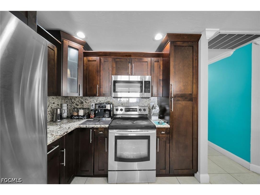 3221 SW 11th Place Cape Coral FL 33914 2026024944 image12