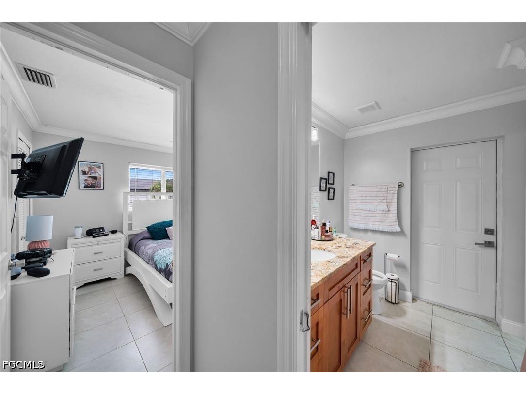 3221 SW 11th Place Cape Coral FL 33914 2026024944 image23