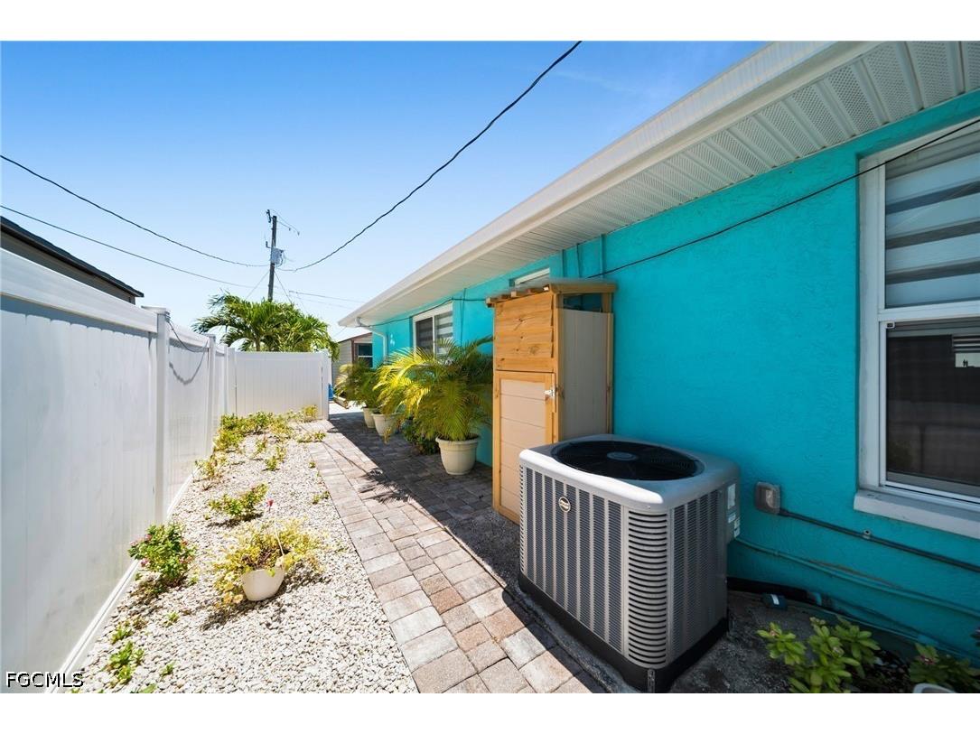 3221 SW 11th Place Cape Coral FL 33914 2026024944 image39