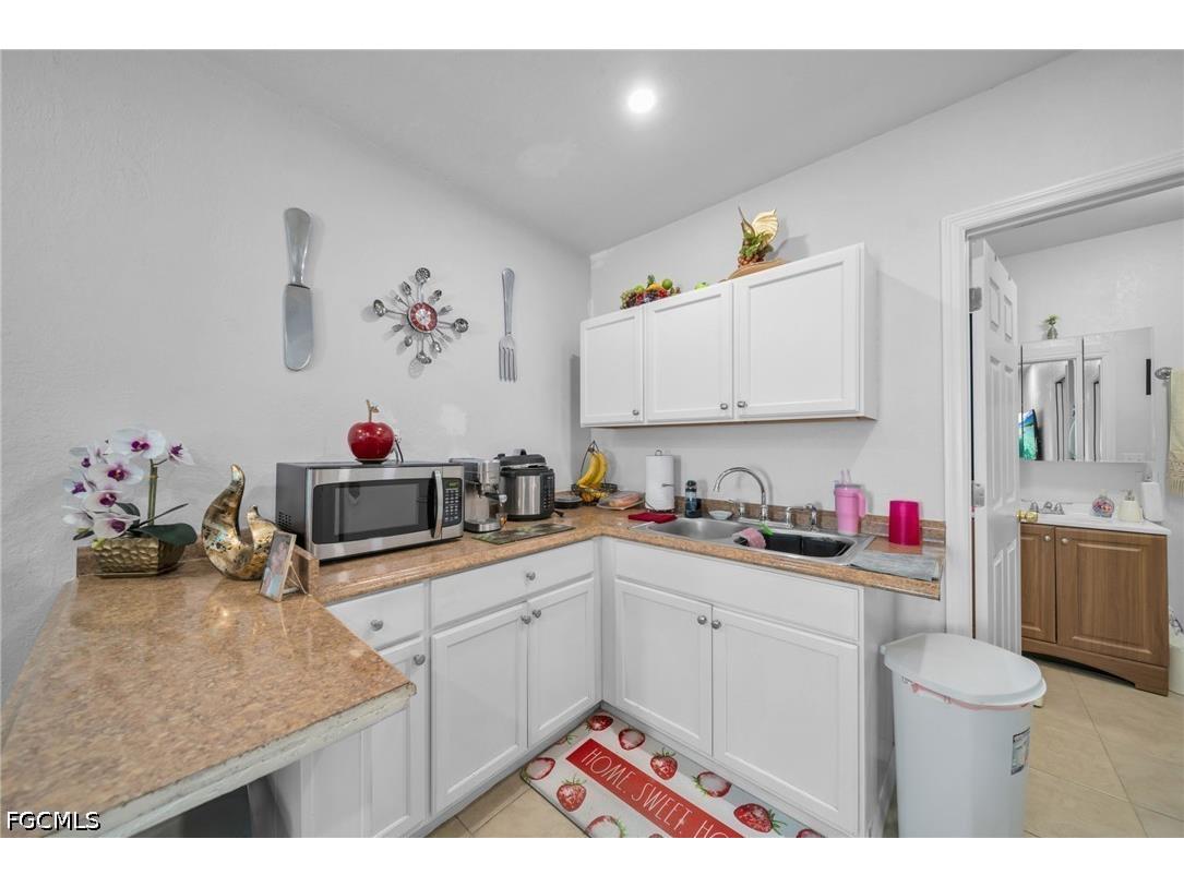 3221 SW 11th Place Cape Coral FL 33914 2026024944 image43