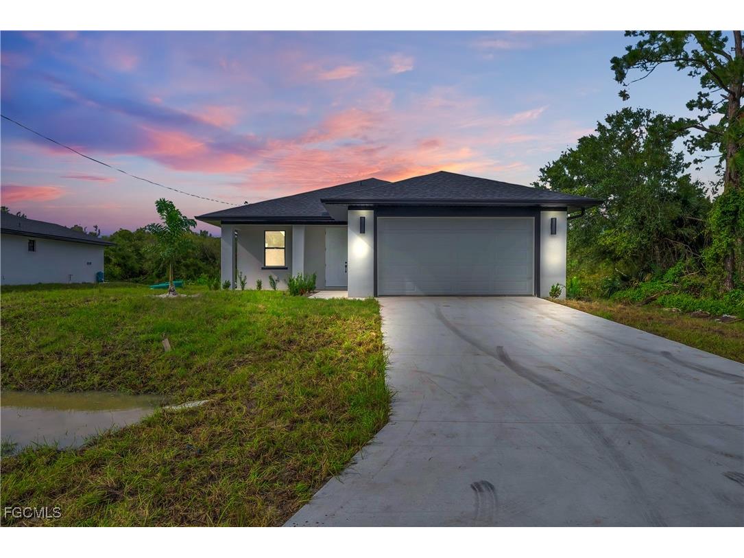 3222 53rd Street W Lehigh Acres FL 33971 2025010422 image1