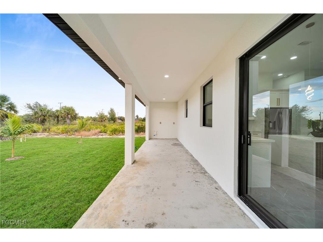 3222 58th Street W Lehigh Acres FL 33971 2026005631 image28