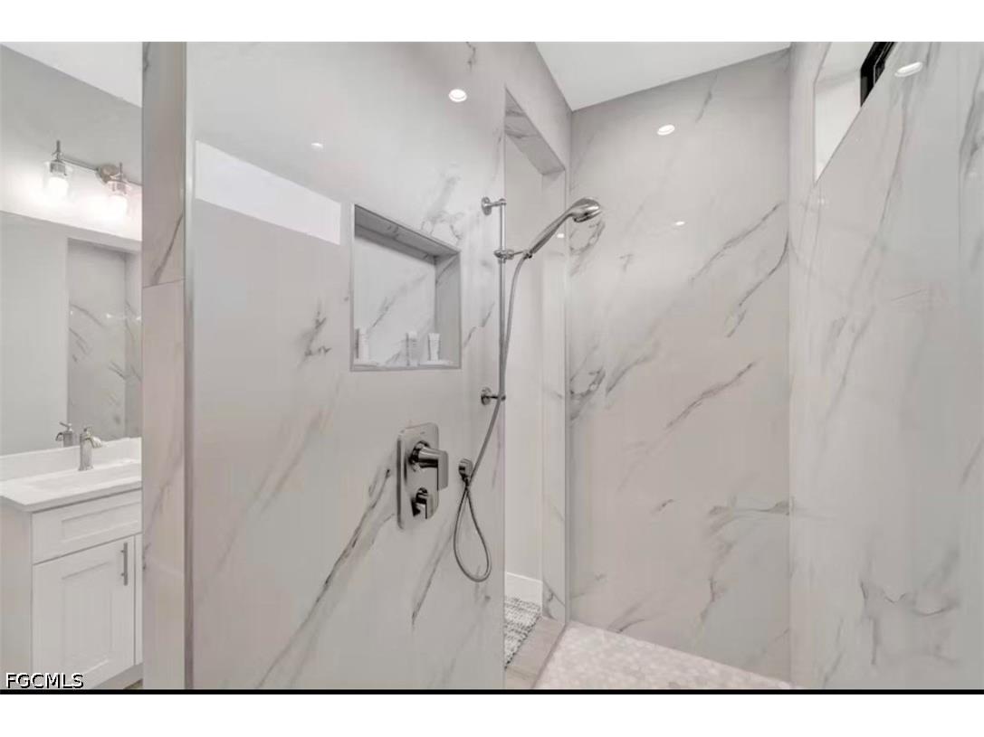 3222 SW Santa Barbara Place Cape Coral FL 33914 2026015538 image15