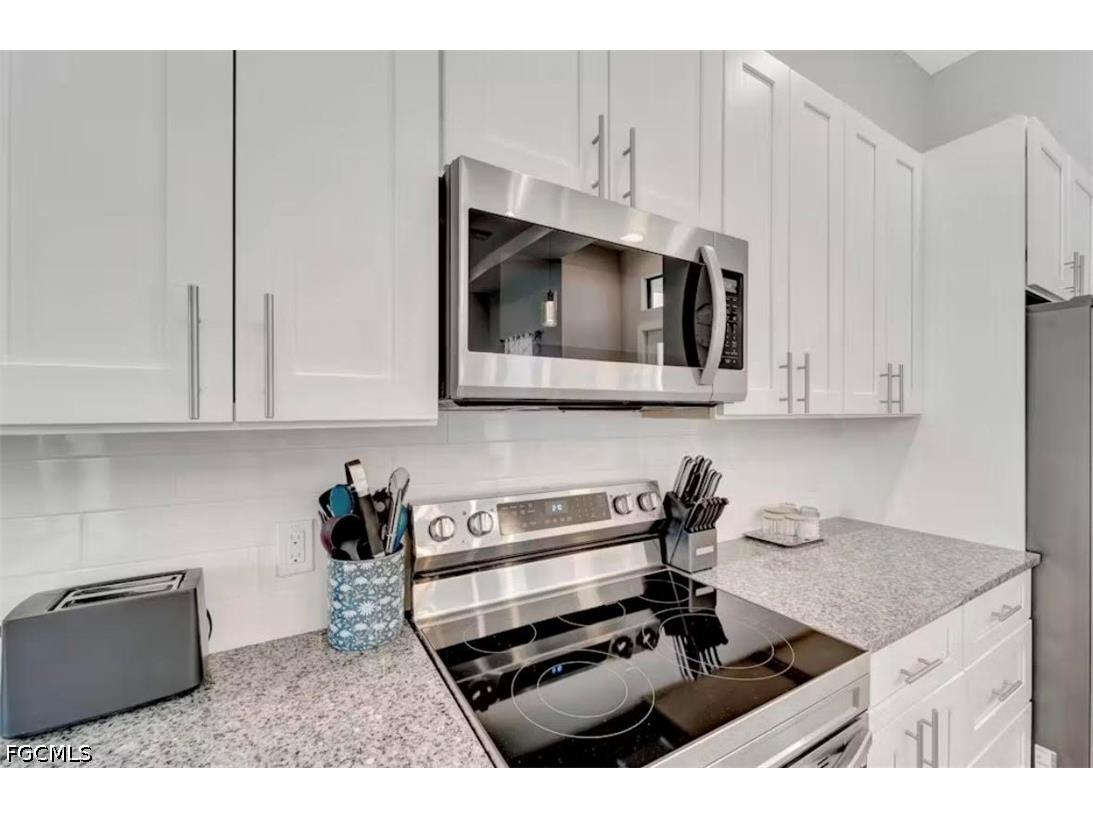 3222 SW Santa Barbara Place Cape Coral FL 33914 2026015538 image4