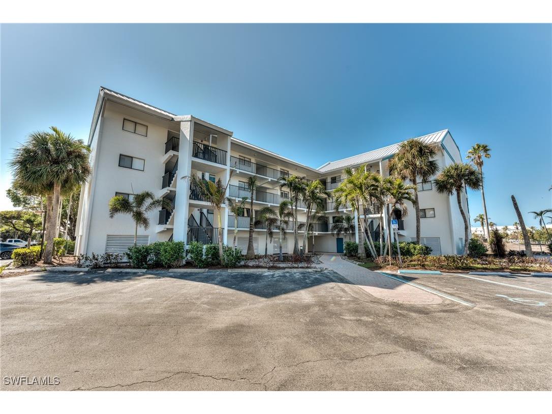 3222 Tennis Villas Captiva FL 33924 225030193 image16