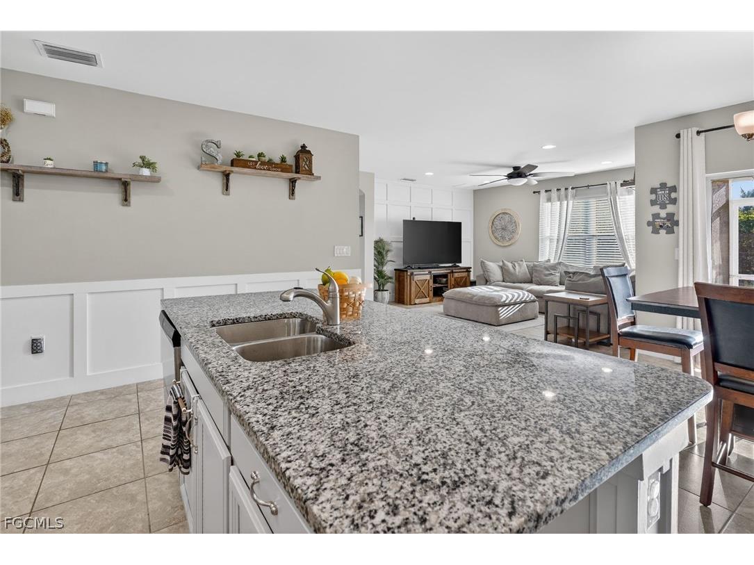3223 Birchin Lane Fort Myers FL 33916 2026013533 image12