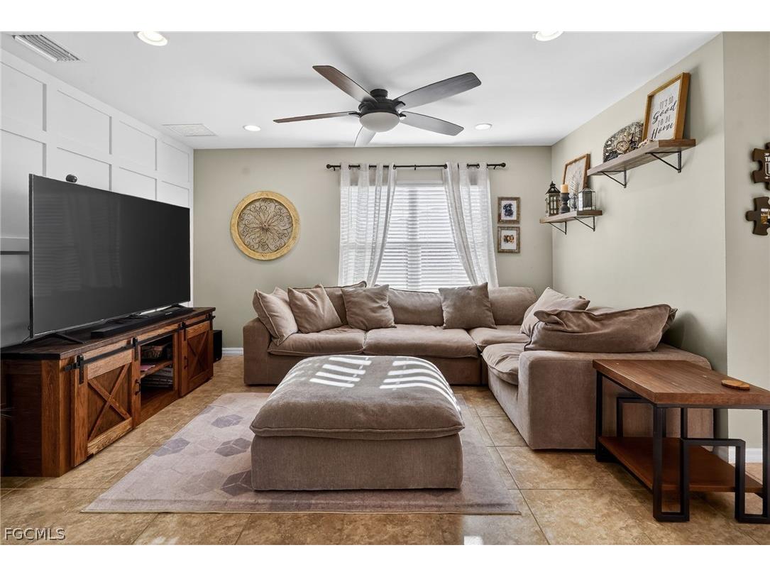 3223 Birchin Lane Fort Myers FL 33916 2026013533 image17