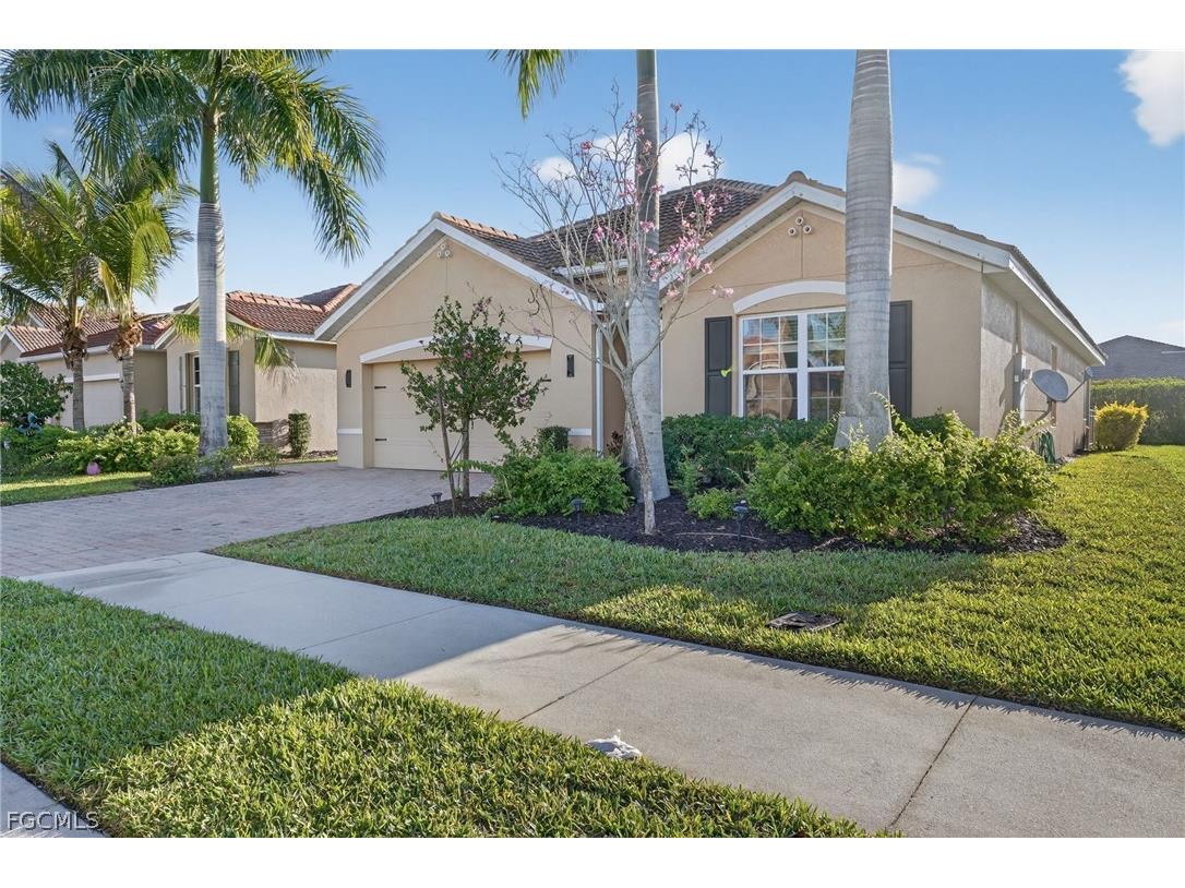 3223 Birchin Lane Fort Myers FL 33916 2026013533 image2