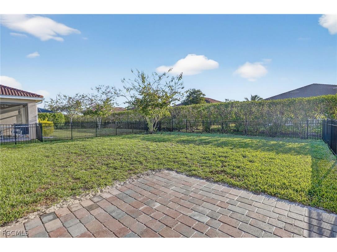 3223 Birchin Lane Fort Myers FL 33916 2026013533 image37