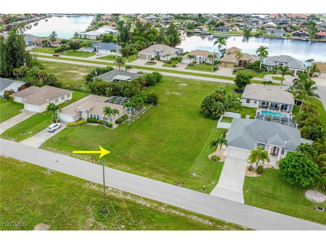 3223 SW 7th Lane Cape Coral FL 33991 2025005775 image1