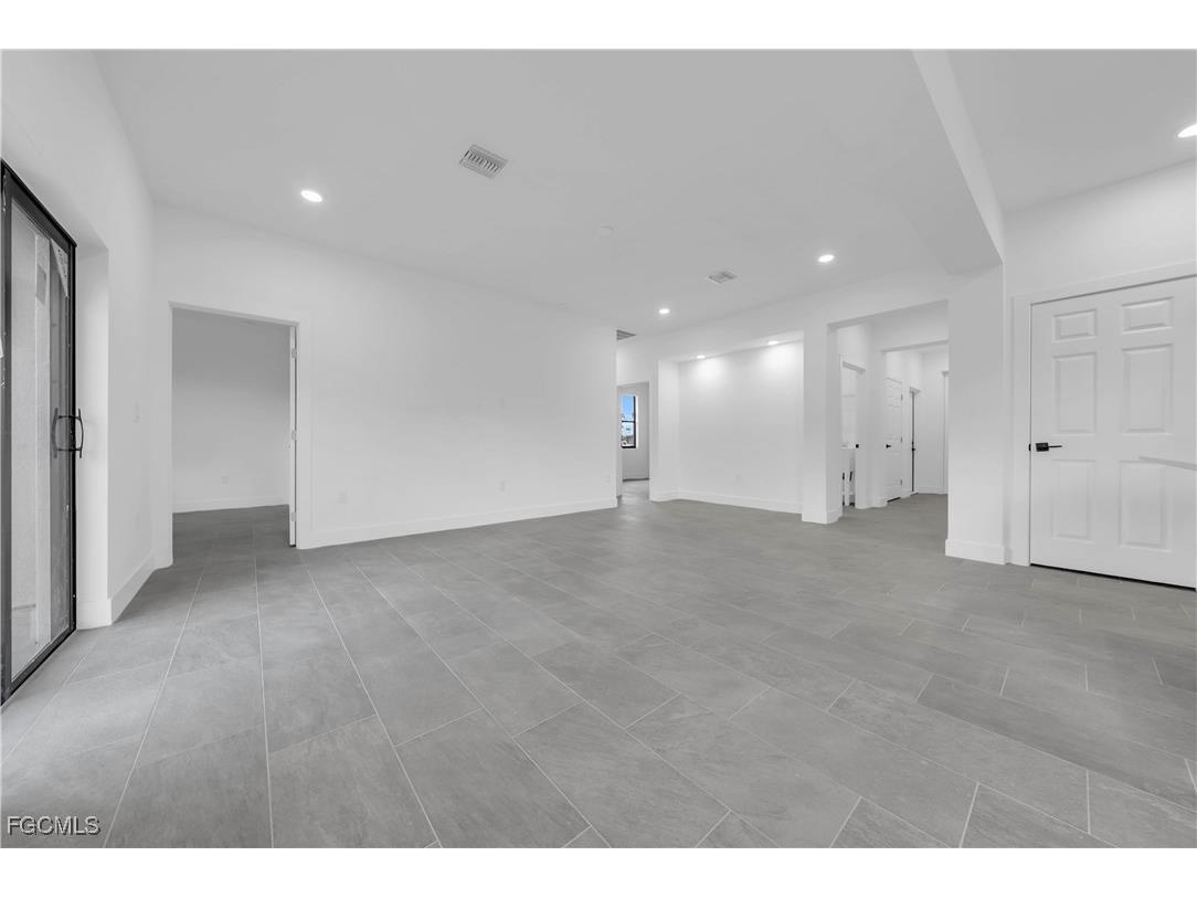 3224 53rd Street W Lehigh Acres FL 33971 2025014325 image4