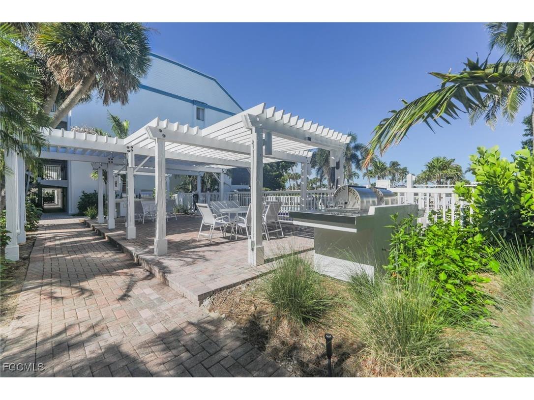 3224 Tennis Villas Captiva FL 33924 2025021070 image10