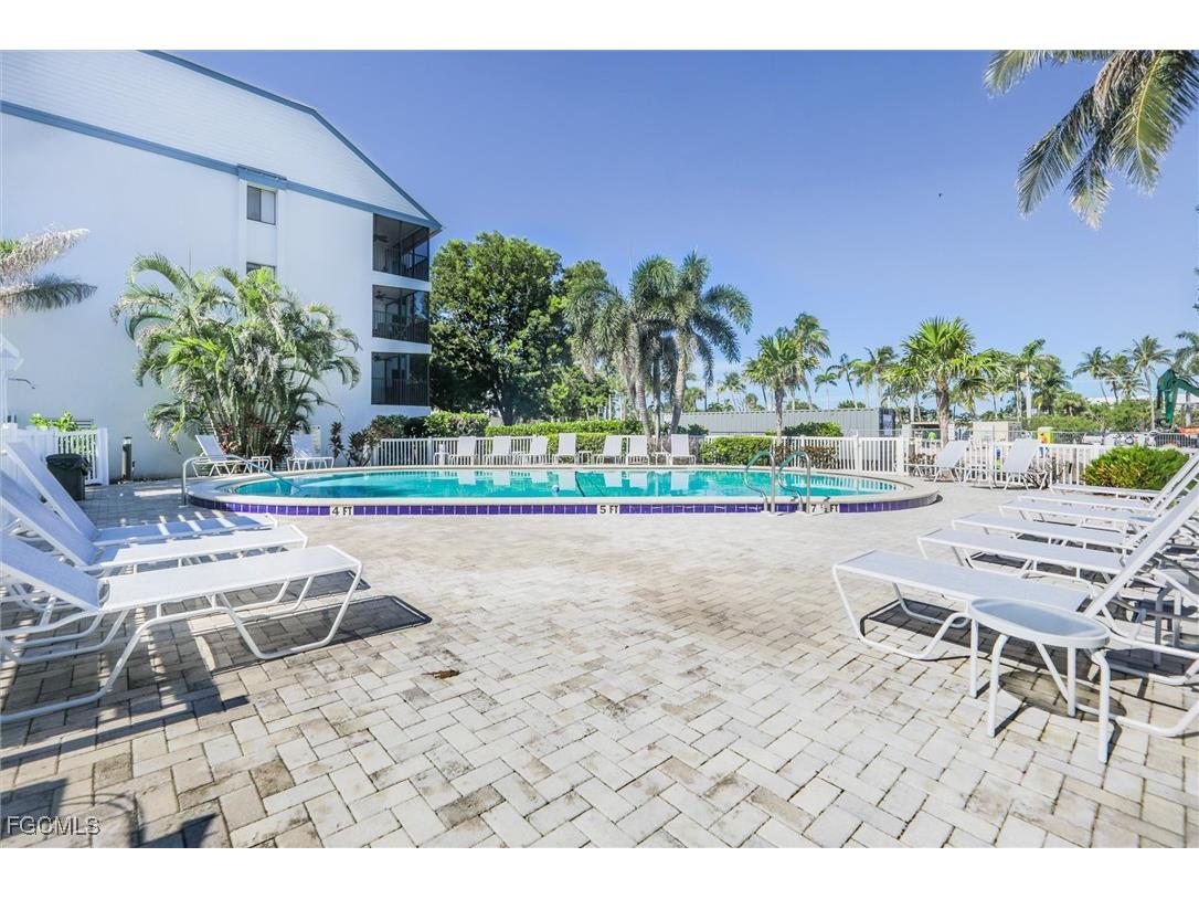 3224 Tennis Villas Captiva FL 33924 2025021070 image11