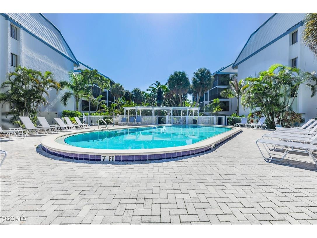 3224 Tennis Villas Captiva FL 33924 2025021070 image12
