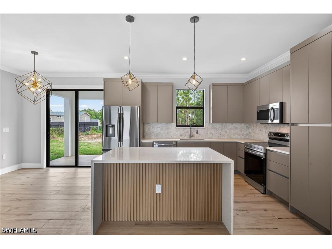 3225 43rd Avenue NE Naples FL 34120 226018059 image7