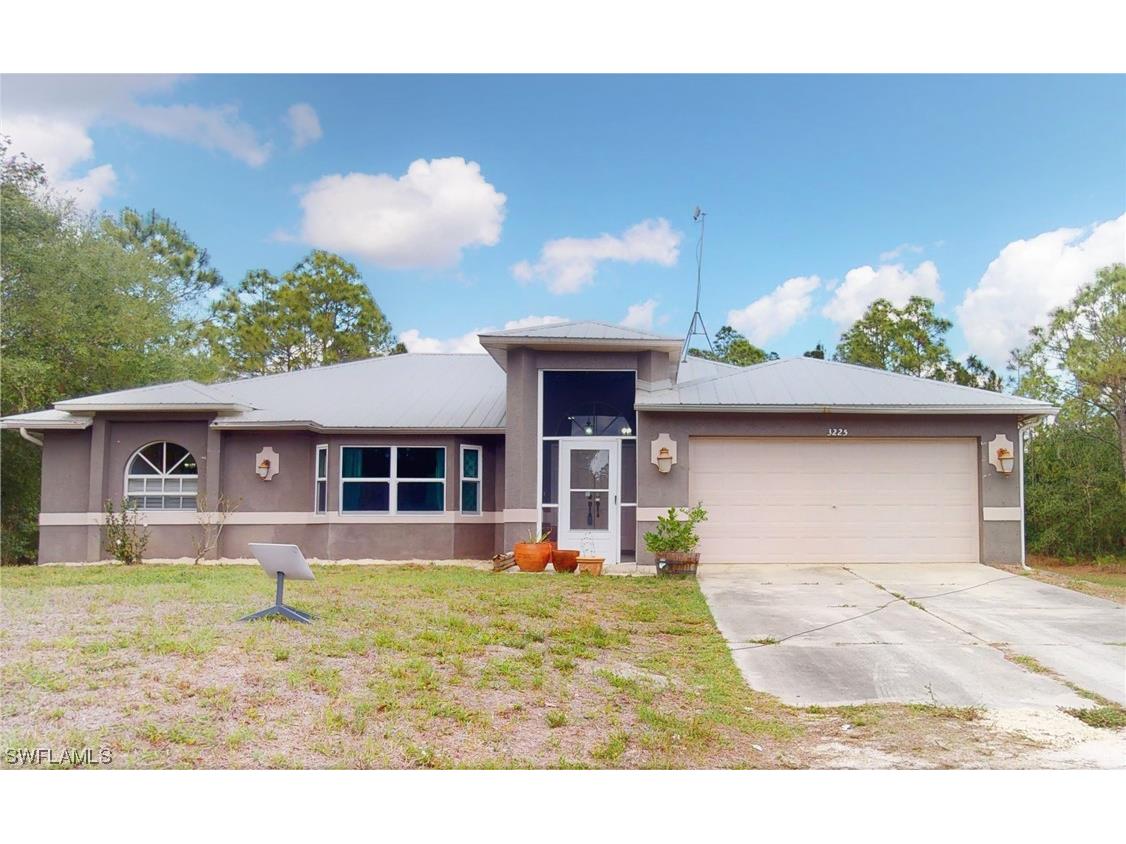 3225 72nd Avenue NE Naples FL 34120 223033720 image1