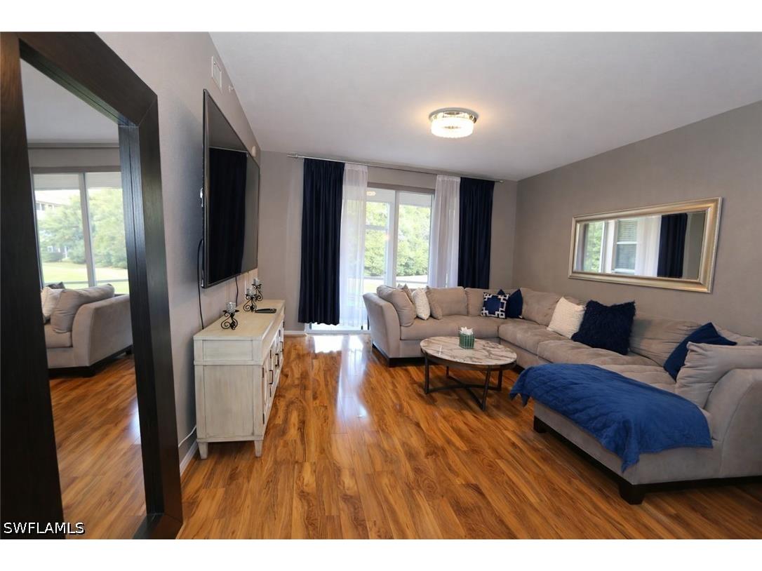 3225 Cypress Glen Way #105 Naples FL 34109 226016455 image7