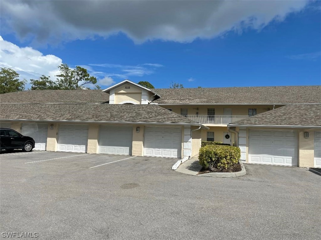 3225 Cypress Glen Way #111 Naples FL 34109 223054765 image1