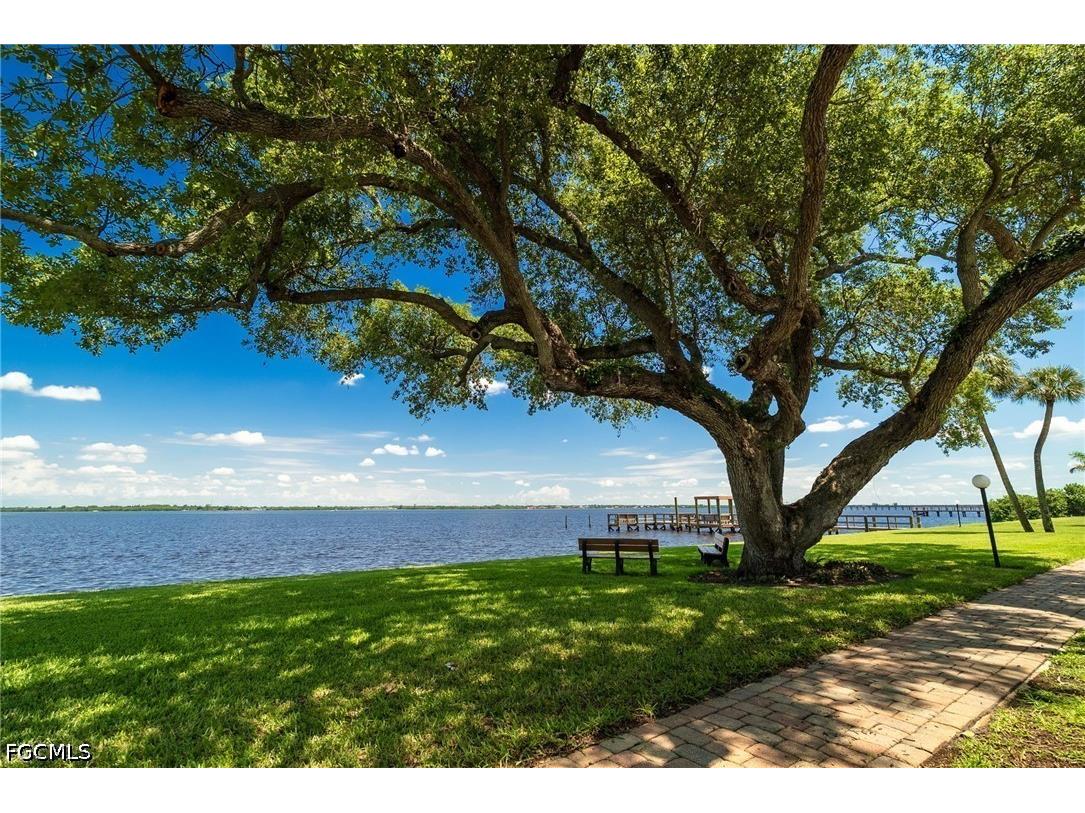 3225 E Riverside Drive #51E Fort Myers FL 33916 2026025997 image2