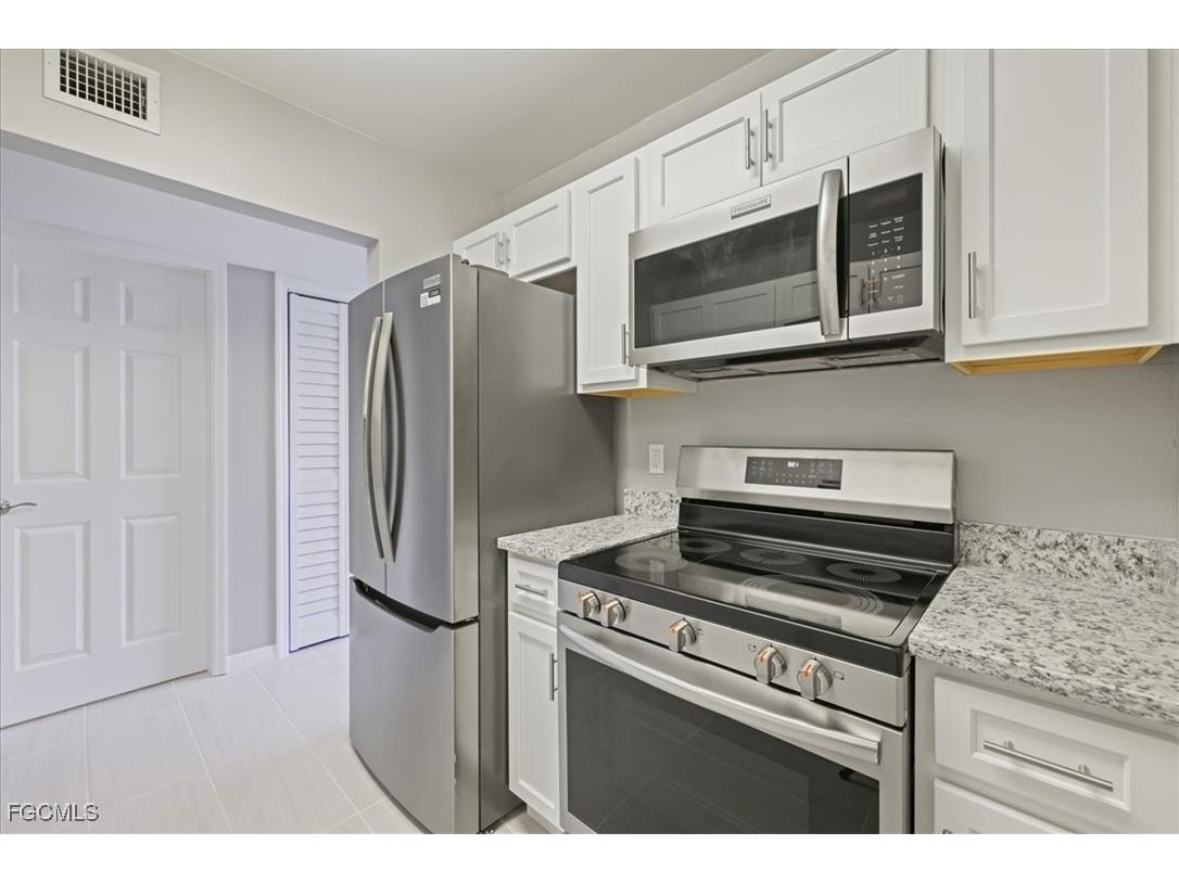 3225 E Riverside Drive #63-F Fort Myers FL 33905 2025024798 image13