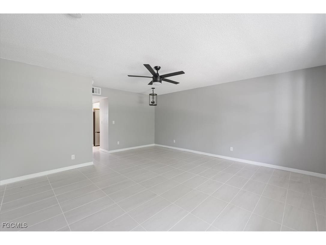 3225 E Riverside Drive #63-F Fort Myers FL 33905 2025024798 image8