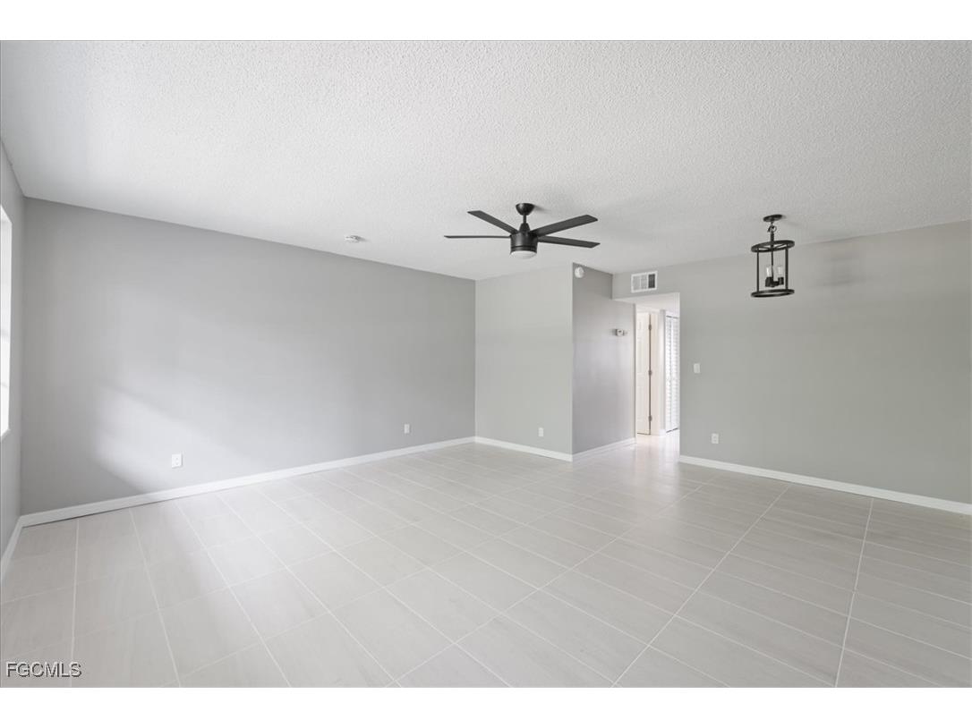 3225 E Riverside Drive #63-F Fort Myers FL 33905 2025024798 image9