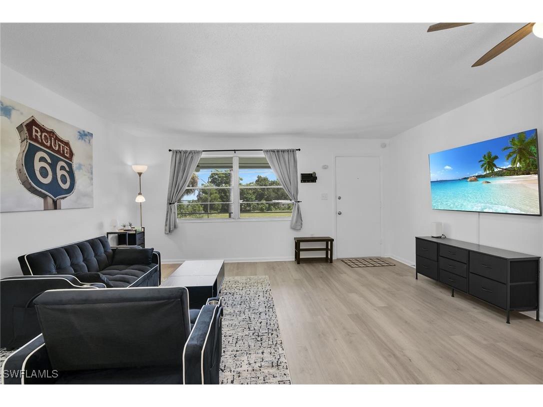 3225 E Riverside Drive Fort Myers FL 33916 225071743 image1