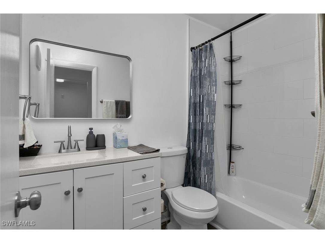 3225 E Riverside Drive Fort Myers FL 33916 225071743 image10