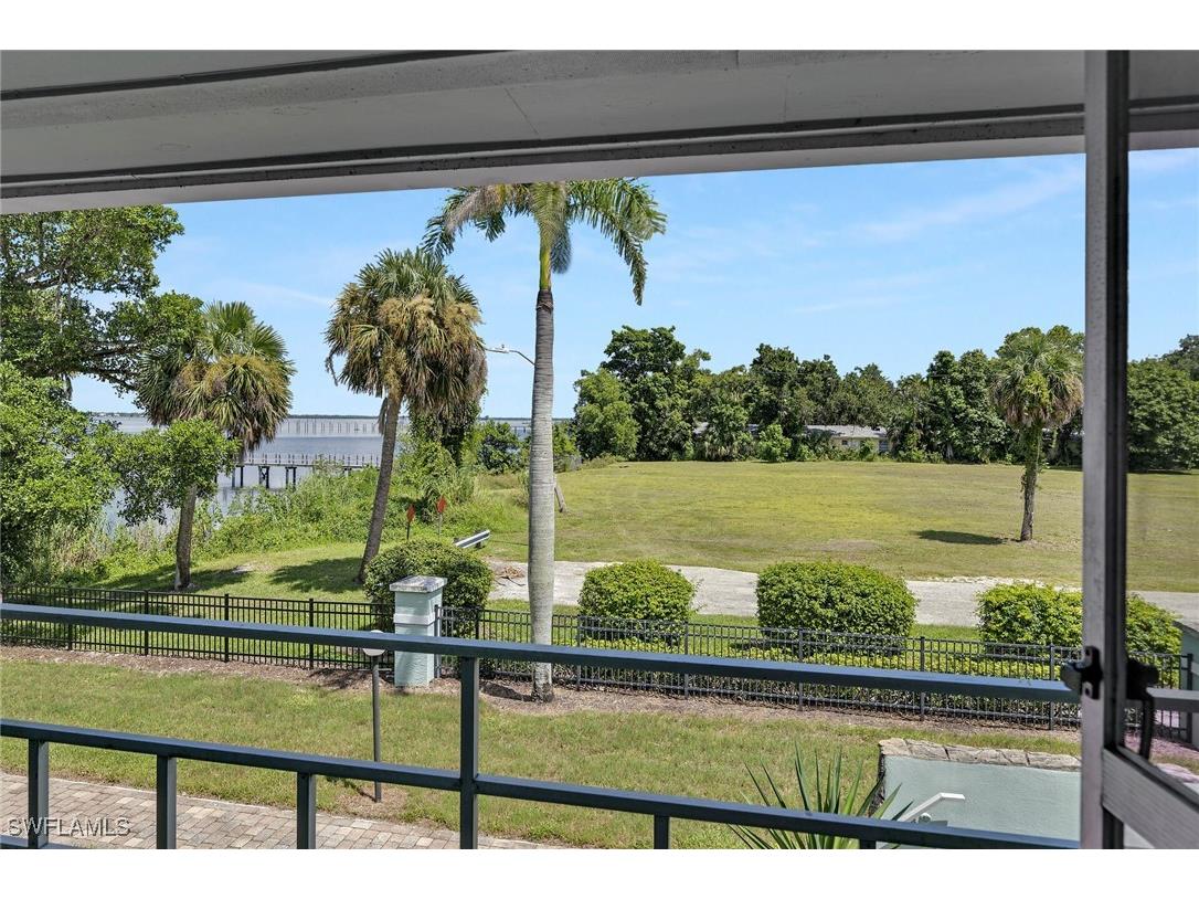 3225 E Riverside Drive Fort Myers FL 33916 225071743 image13