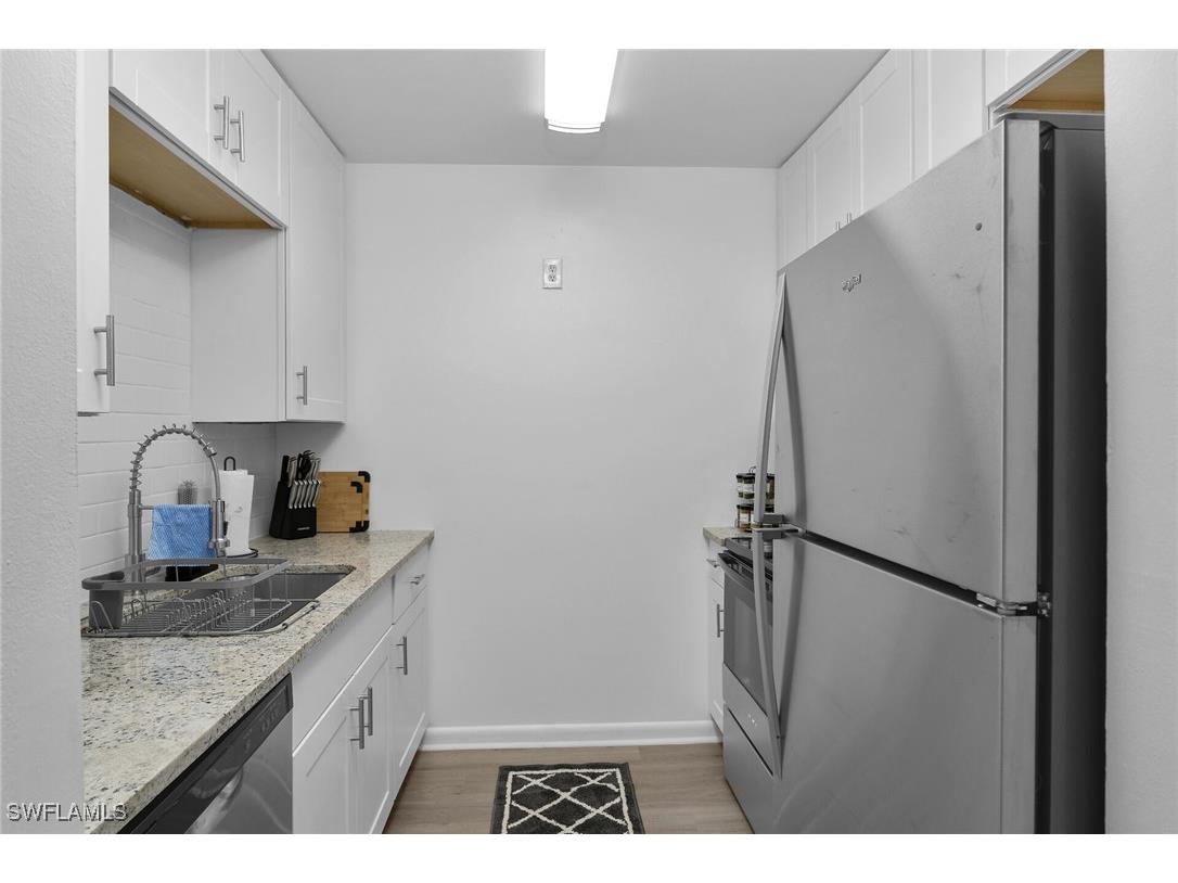 3225 E Riverside Drive Fort Myers FL 33916 225071743 image7