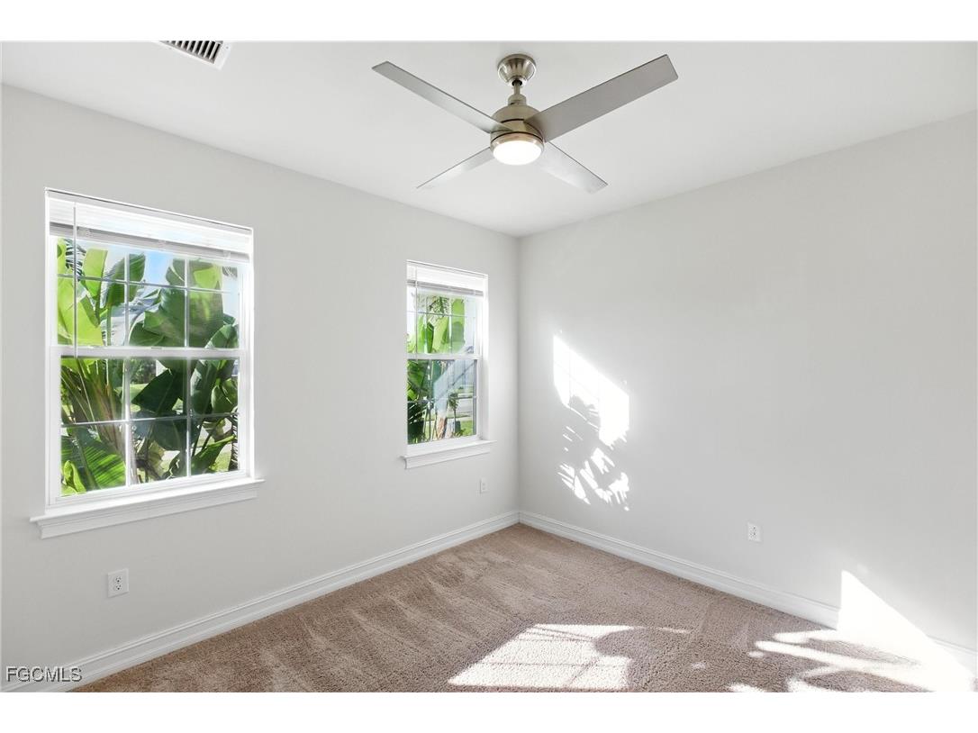 3226 Baravaldo Circle Cape Coral FL 33909 2025009211 image10