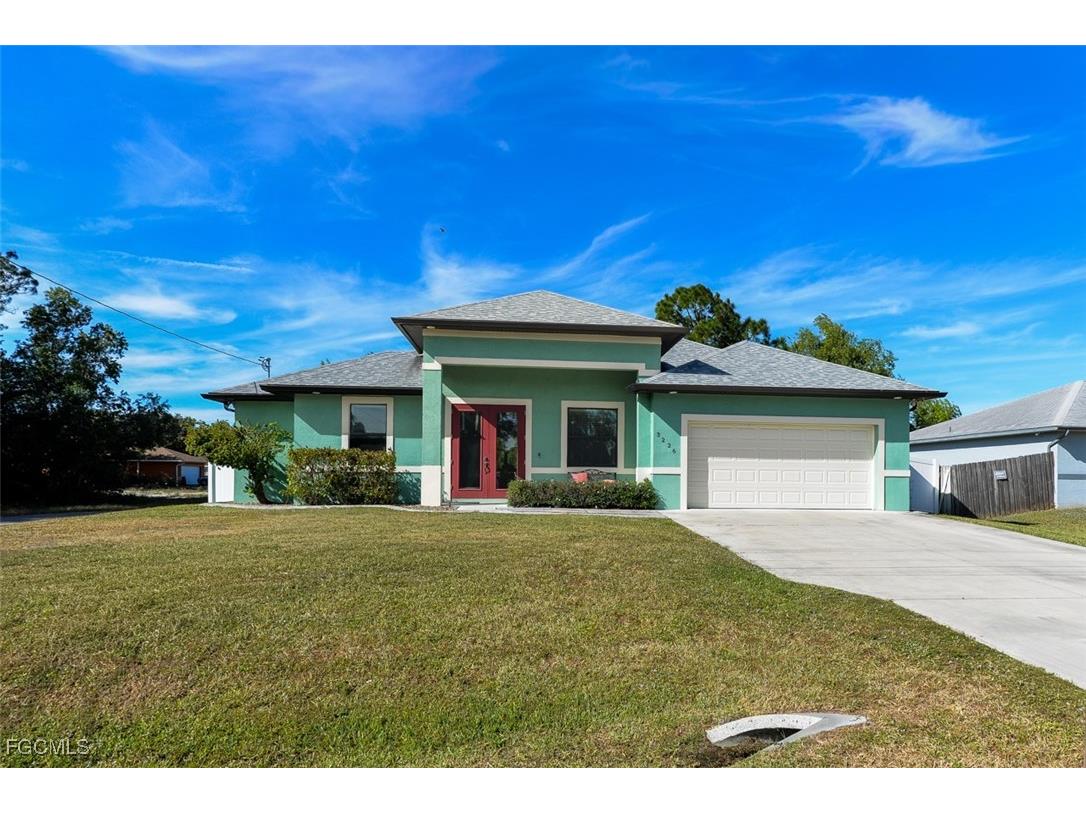 3226 Vera Court Lehigh Acres FL 33976 2025022184 image2