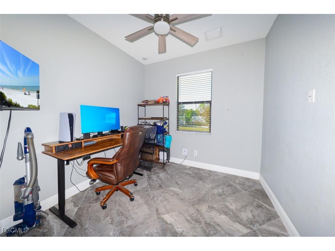 3226 Vera Court Lehigh Acres FL 33976 2025022184 image33
