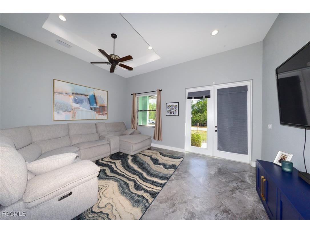 3226 Vera Court Lehigh Acres FL 33976 2025022184 image7