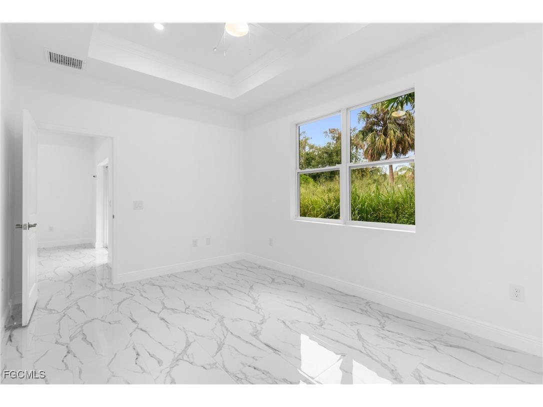 3227 Dale Street Fort Myers FL 33916 2025015075 image14