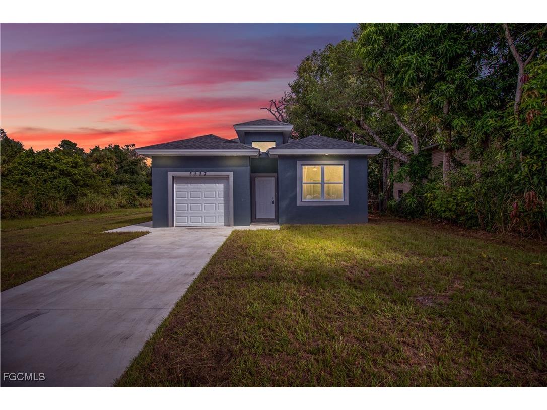 3227 Dale Street Fort Myers FL 33916 2025015075 image2