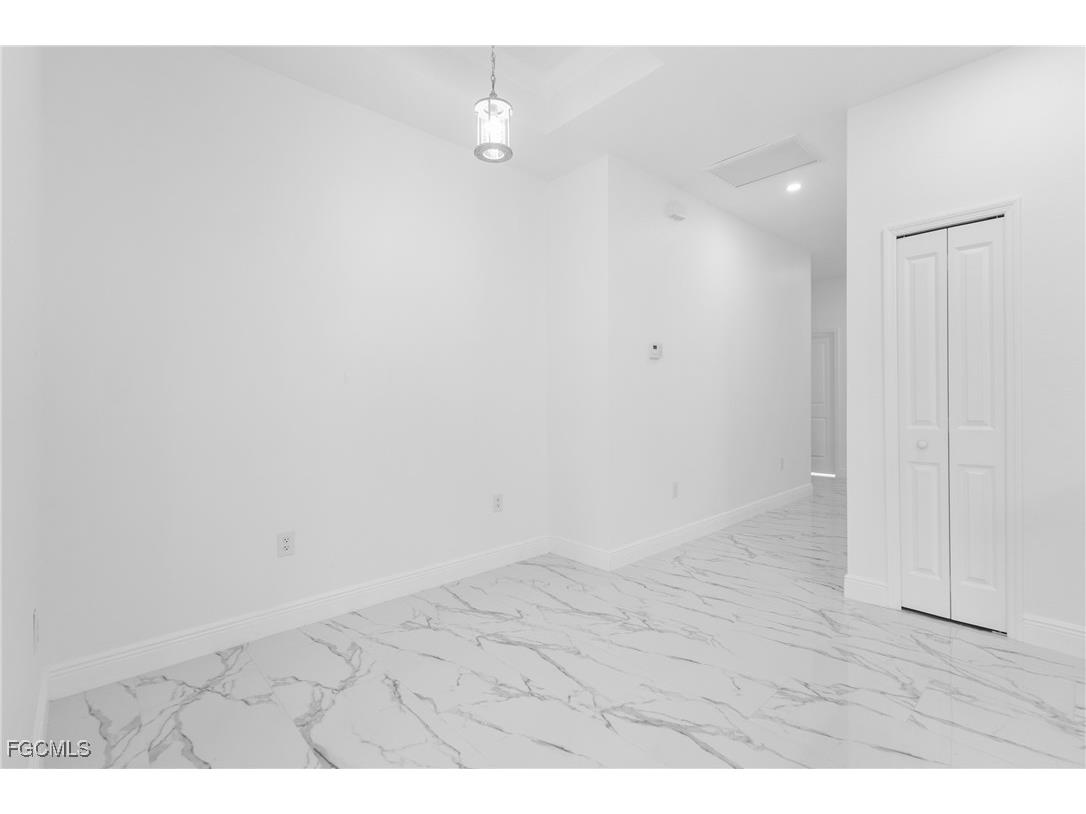 3227 Dale Street Fort Myers FL 33916 2025015075 image25