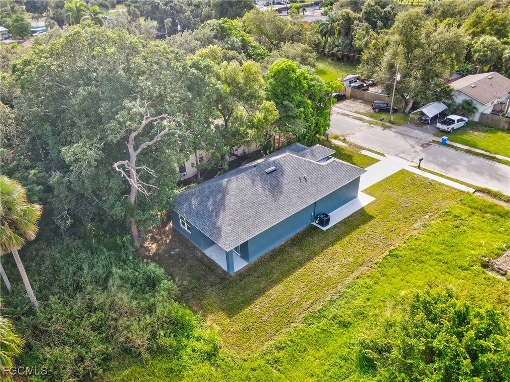 3227 Dale Street Fort Myers FL 33916 2025015075 image43