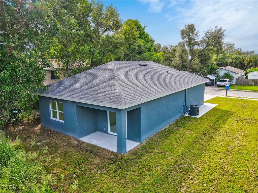 3227 Dale Street Fort Myers FL 33916 2025015075 image46