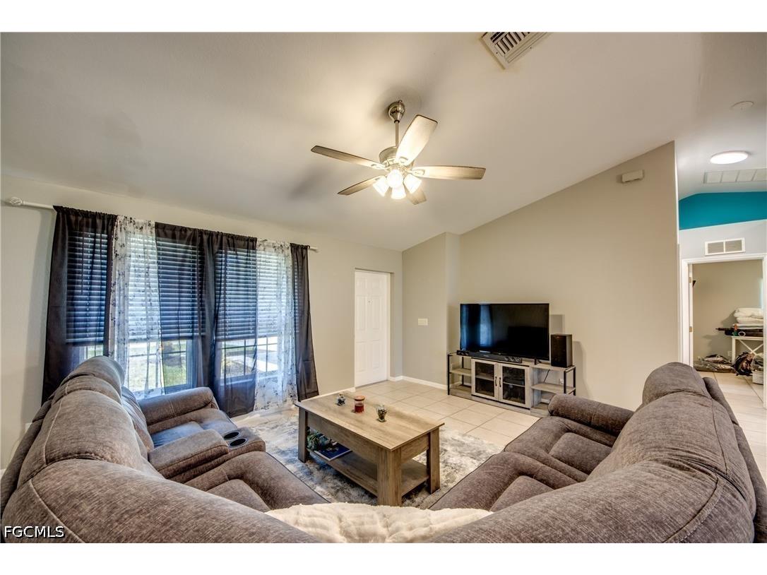 3227 Santa Barbara Boulevard Cape Coral FL 33914 2026026293 image11
