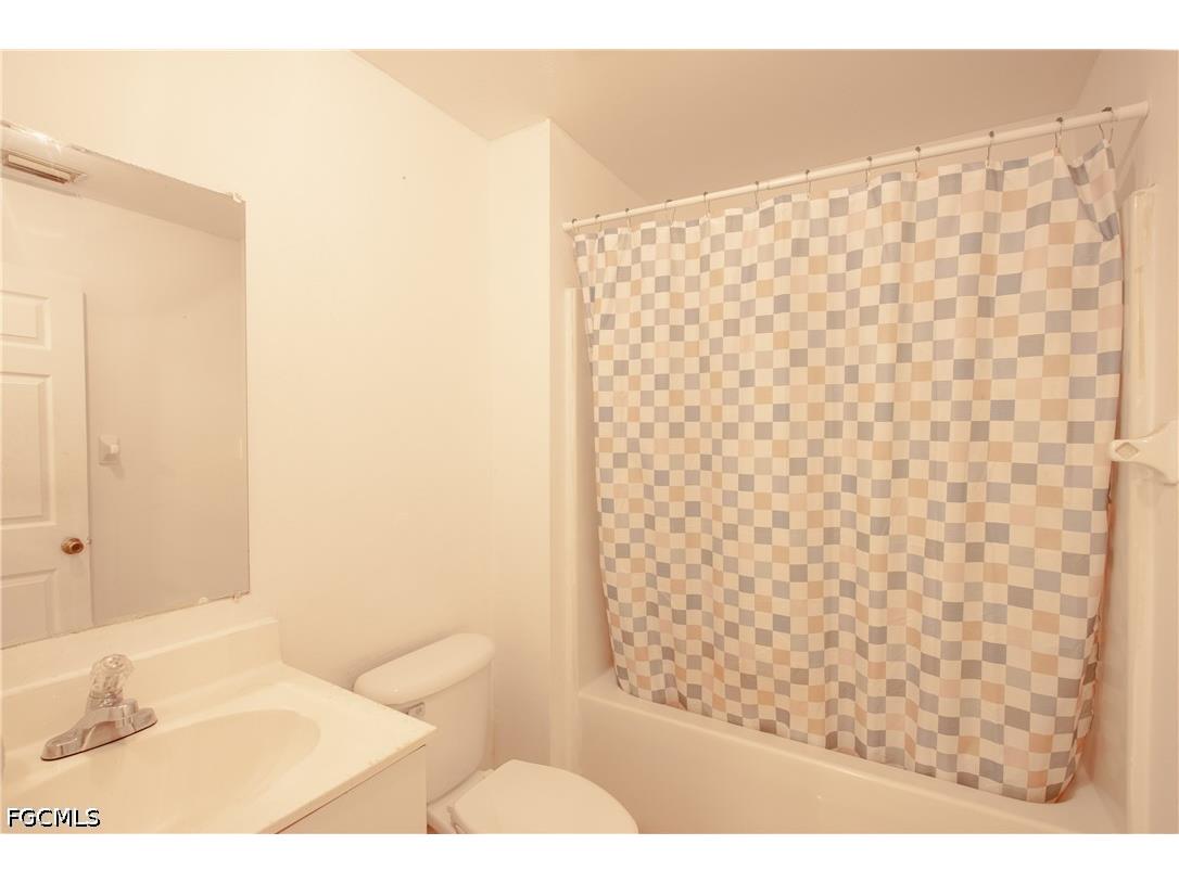 3228 Willin Street Fort Myers FL 33916 2025025349 image10