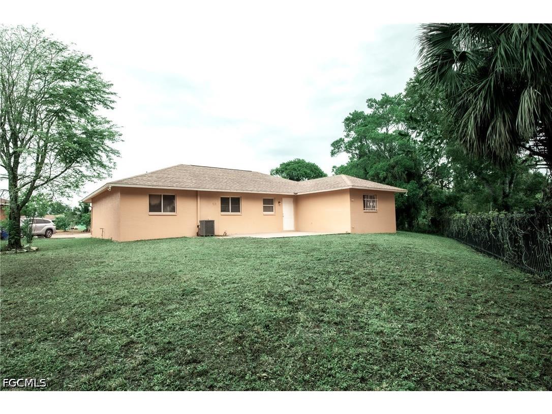 3228 Willin Street Fort Myers FL 33916 2025025349 image17