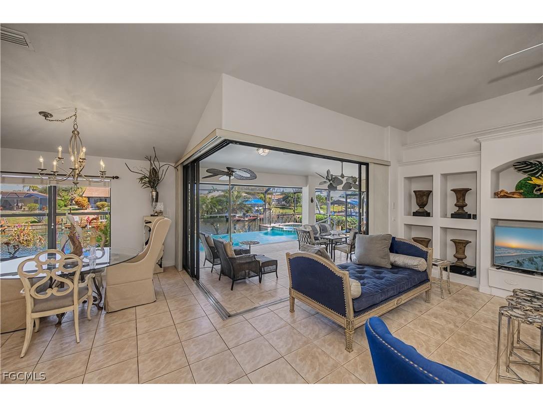 3229 SE 1st Court Cape Coral FL 33904 2026008652 image1