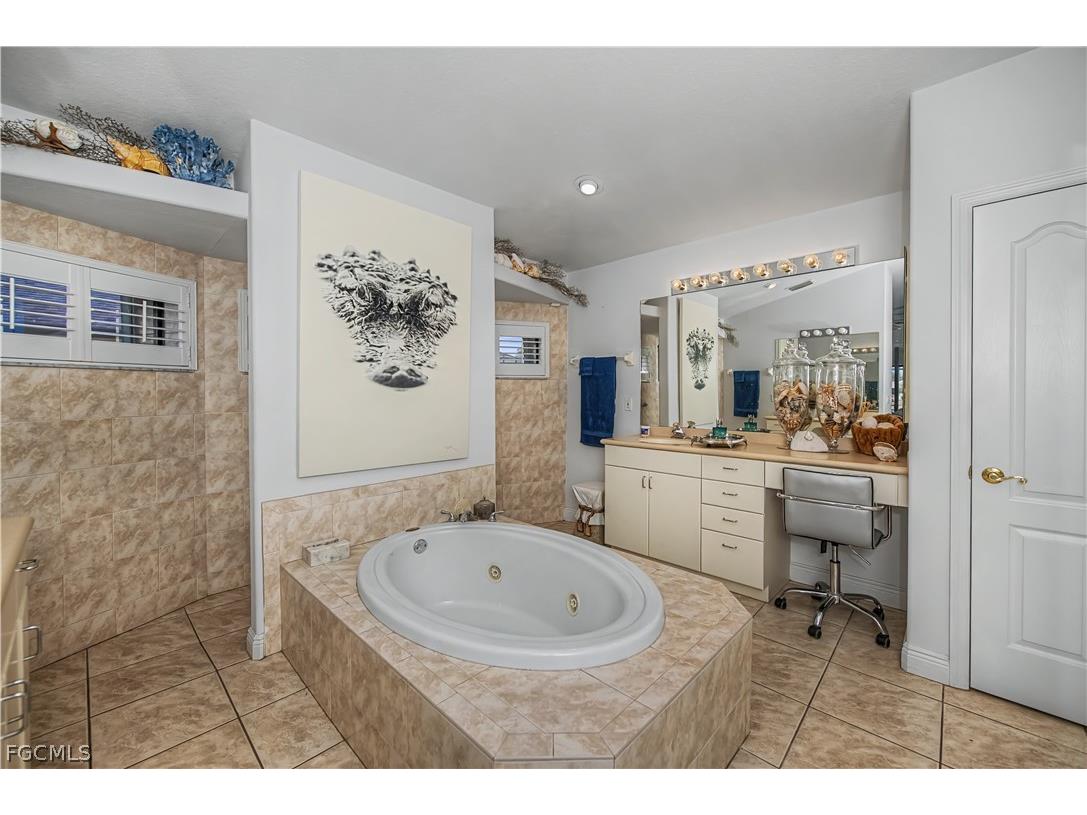 3229 SE 1st Court Cape Coral FL 33904 2026008652 image21