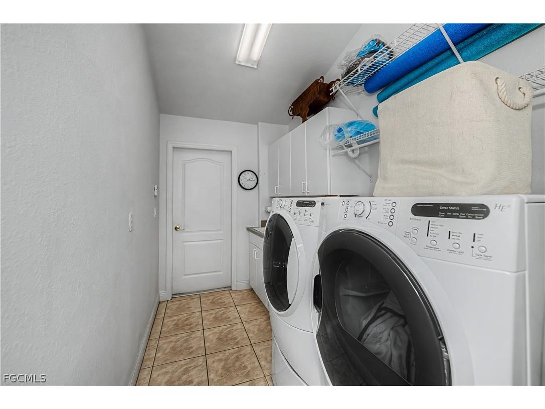 3229 SE 1st Court Cape Coral FL 33904 2026008652 image27
