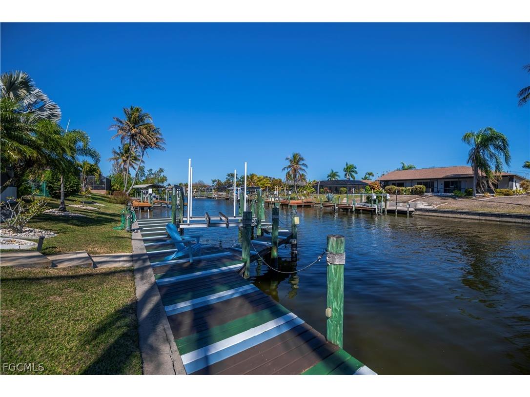3229 SE 1st Court Cape Coral FL 33904 2026008652 image37